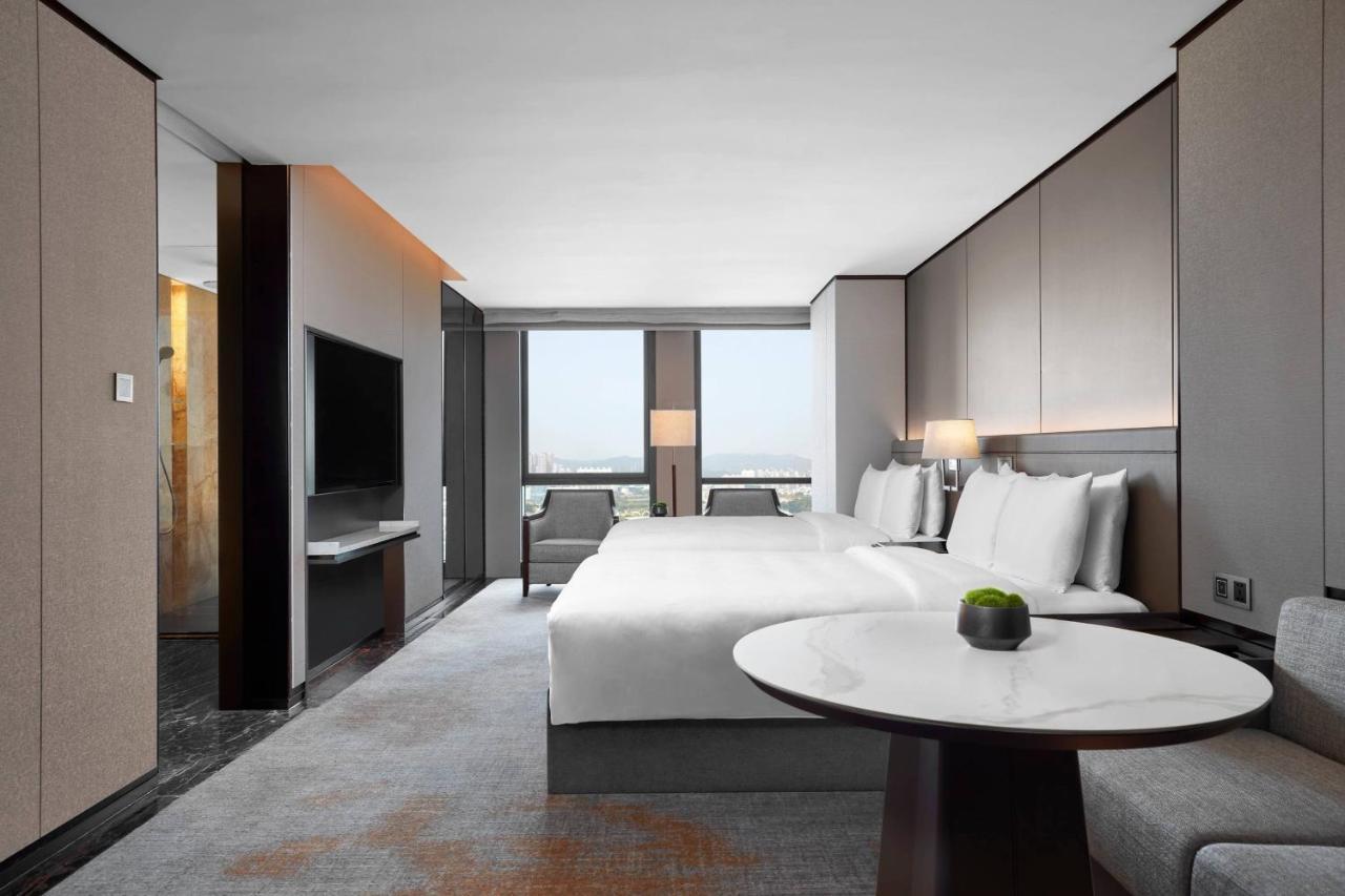 Jw Marriott Hotel Shenzhen Exterior photo